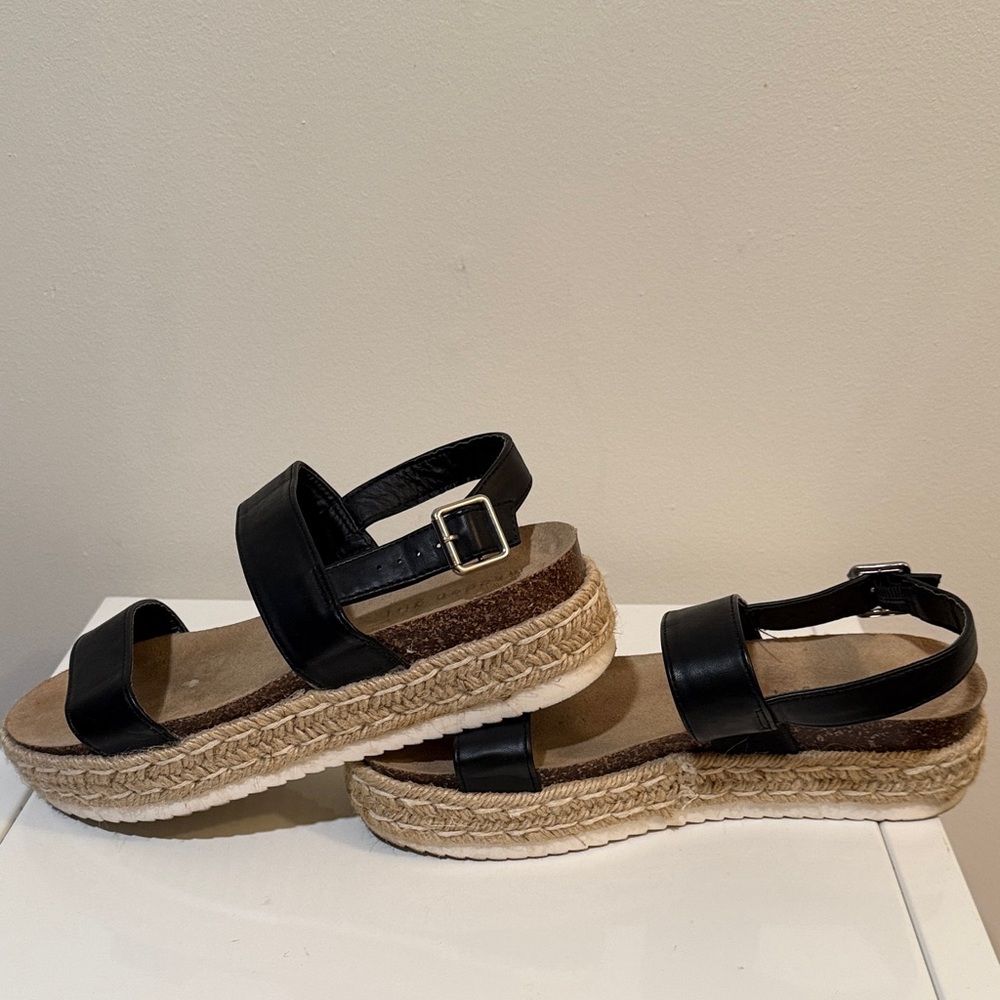 Madden Girl Black Espadrille Sandals size 8 - Picture 5 of 9